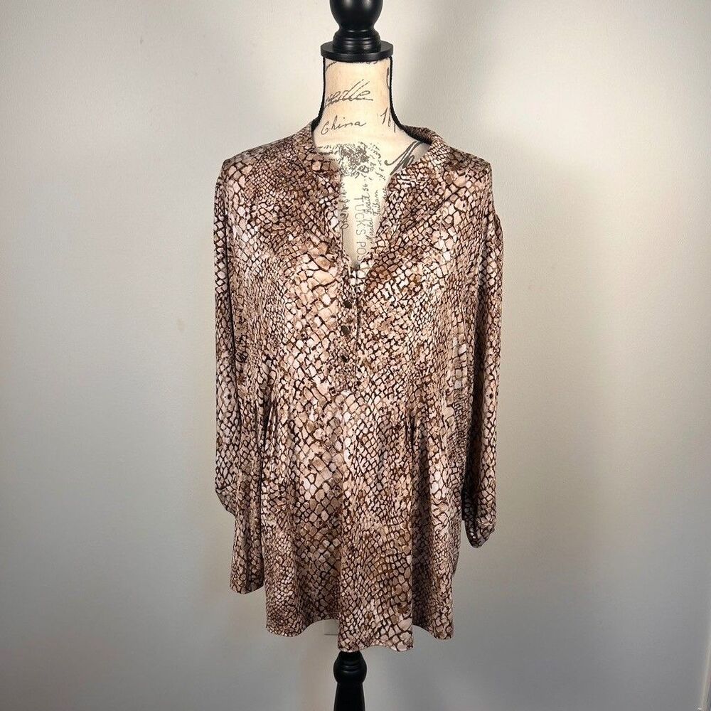 Est 1962  Womens 3X Blouse Brown Snakeskin Print Henley Neck Long Sleeve Top